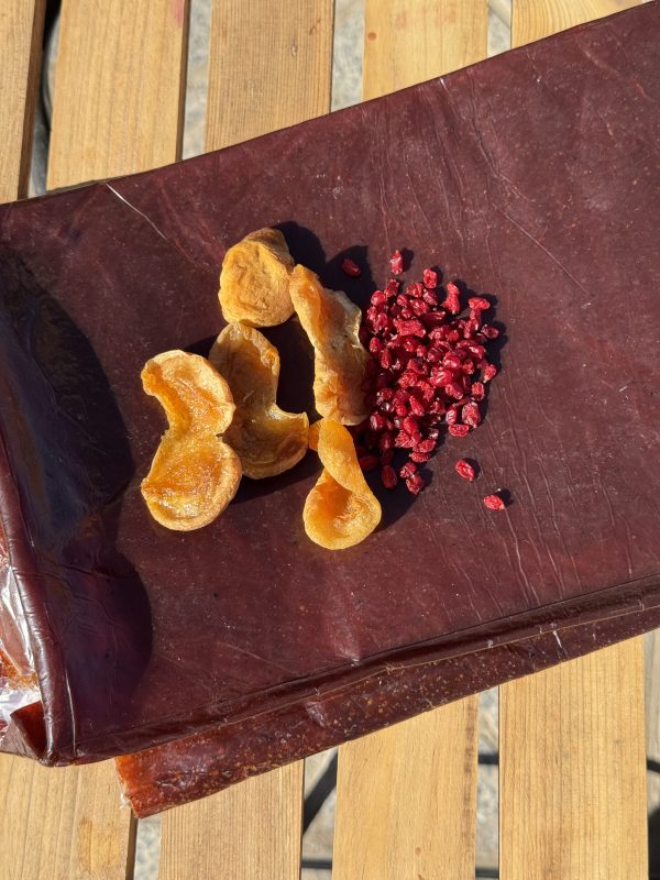 لواشک زردالو زرشک